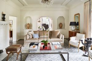 classic-living-room-in-alamo-heights-interior painter-paper-moon-painting