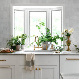 off-white-kitchen-cabinets-in-sw-grey-mist