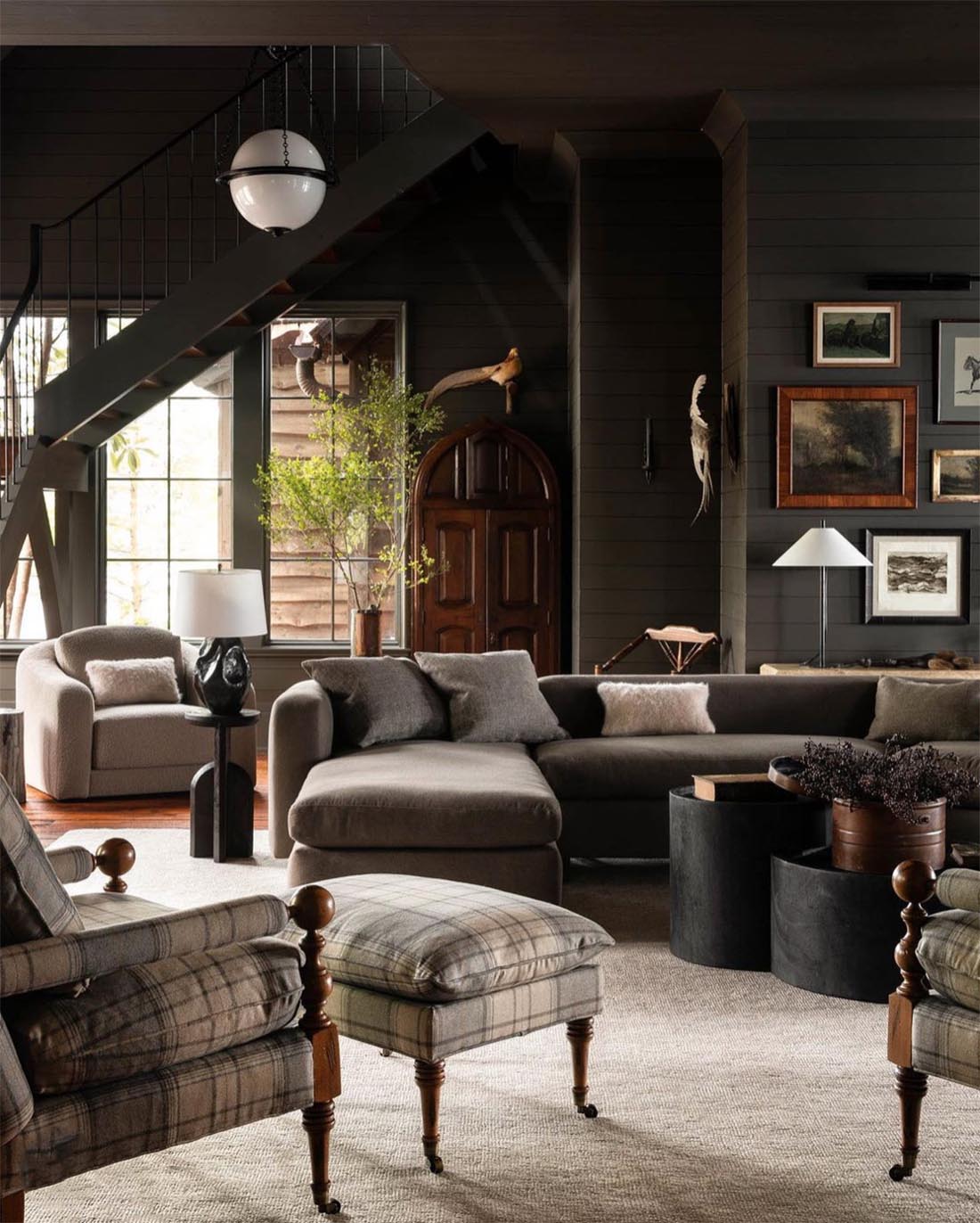 modern-rustic-living-room-in-dark-muted-tones-by-seanandersondesign-haris.kenjar-photo