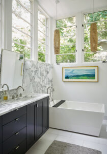 white-contemporary-master-bath-in-alamo-heights-home-paper-moon-painting