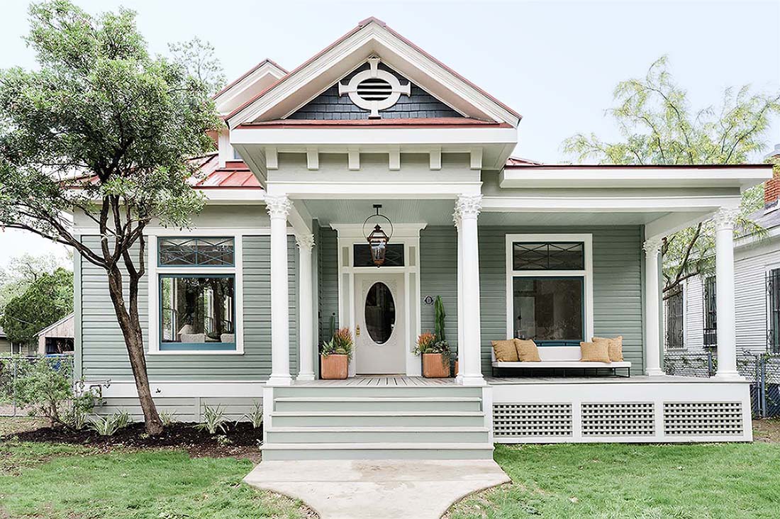 exterior-of-historic-home-renovation-by-paper-moon-painting-san-antonio-for-kim-wolfe-hgtv